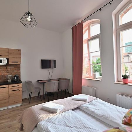 Live & Travel Apartments Waterlane Vintage Гданськ Екстер'єр фото