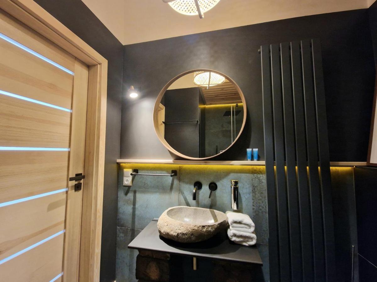 Live & Travel Apartments Waterlane Vintage Гданськ Екстер'єр фото