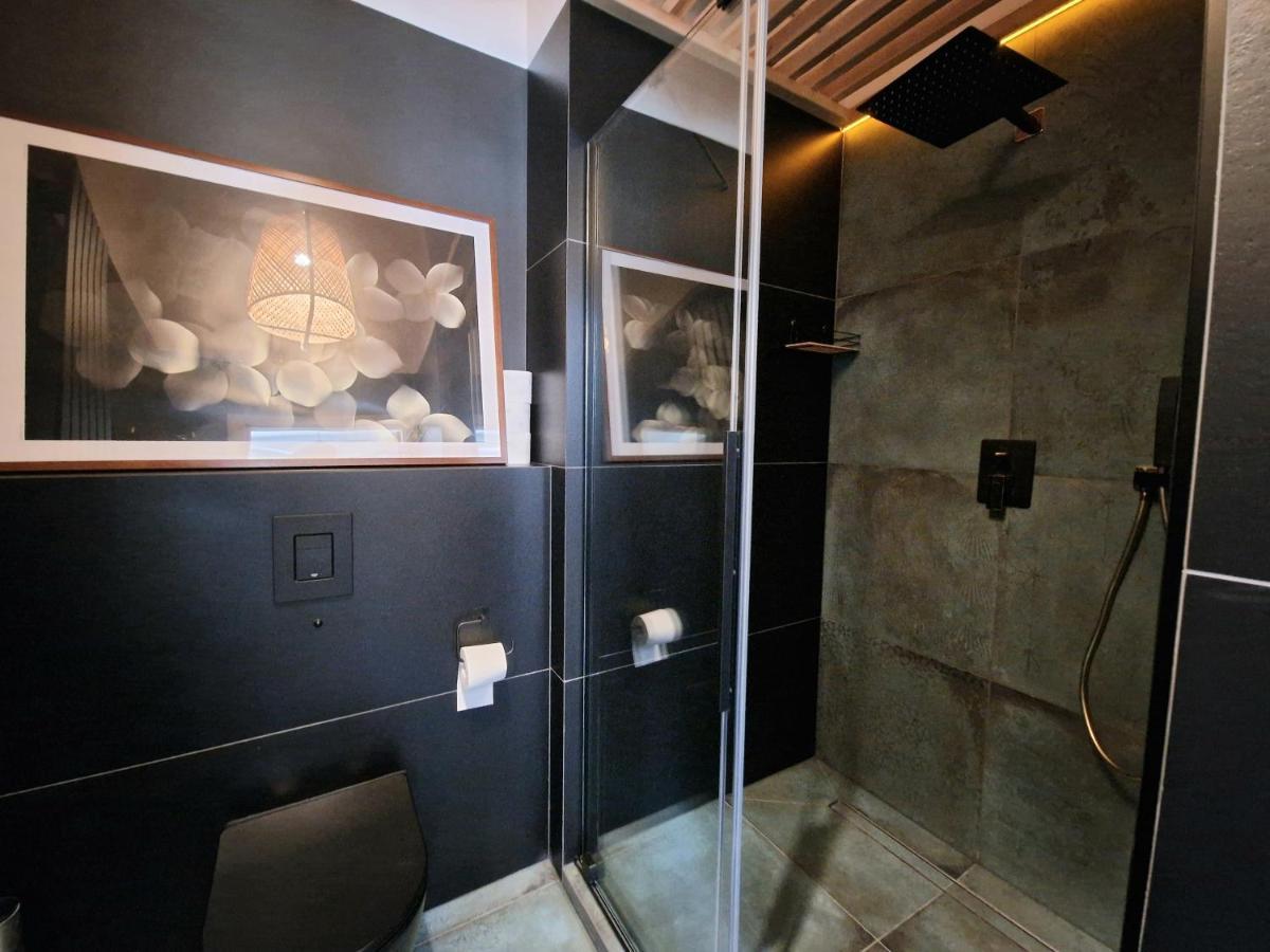 Live & Travel Apartments Waterlane Vintage Гданськ Екстер'єр фото