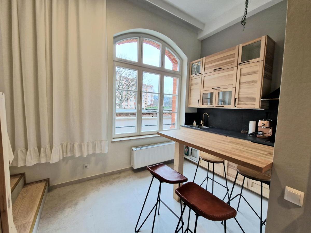 Live & Travel Apartments Waterlane Vintage Гданськ Екстер'єр фото
