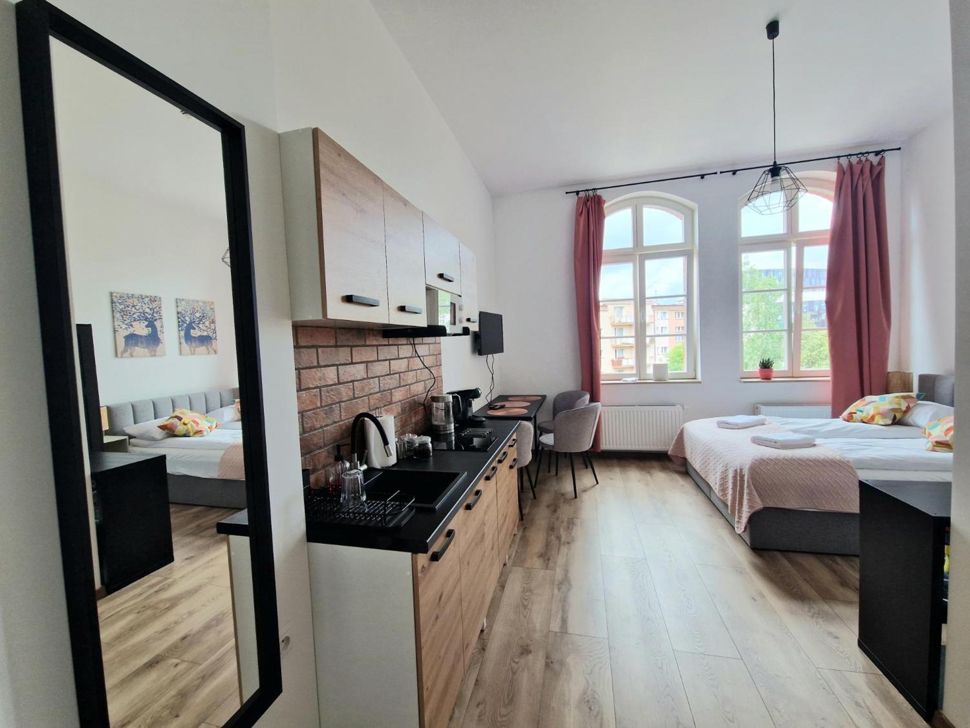 Live & Travel Apartments Waterlane Vintage Гданськ Екстер'єр фото